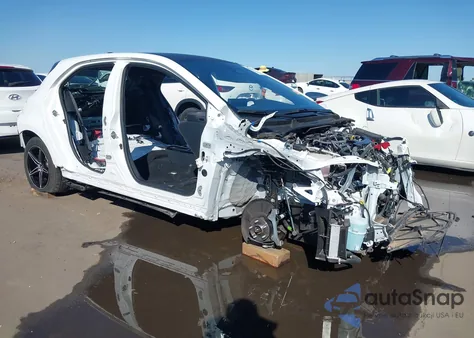 2025 Toyota Gr Corolla Premium Plus z USA, uszkodzony, nr VIN JTNABAAEXSA021123